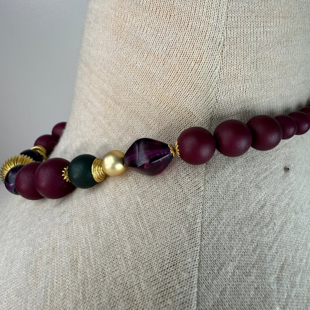 Red & Gold Bead Necklace 20" - Picture 7 of 7